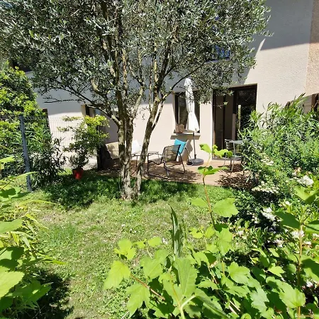 Joli T2, Terrasse Et Jardin *